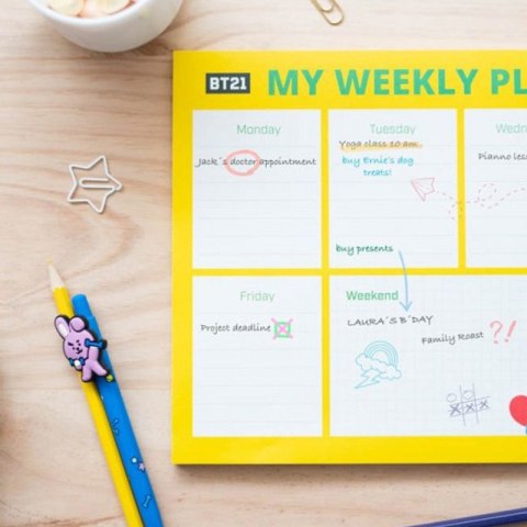 BT21 - Planner tygodniowy 54 strony A4 BT21 - Planner tygodniowy 54 strony A4