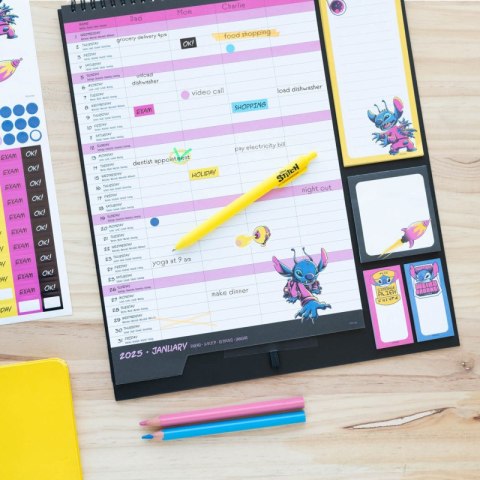 Disney Stitch - Kalendarz ścienny / Planner 2024/2025 Disney Stitch - Kalendarz ścienny / Planner 2024/2025