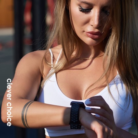 Crong Duo Sport - Pasek do Apple Watch 44/45/46/49 mm (biały/czarny) Crong Duo Sport - Pasek do Apple Watch 44/45/46/49 mm (biały/czarny)