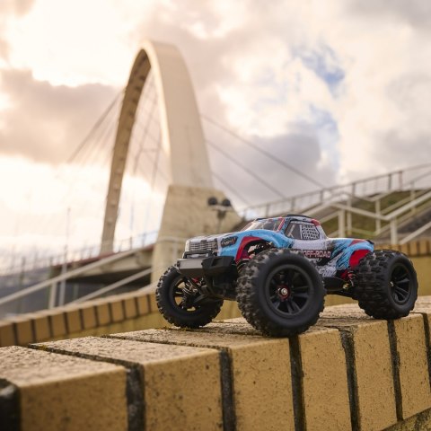 Samochód RC 1:16 Brushless 4WD off-road Samochód RC 1:16 Brushless 4WD off-road