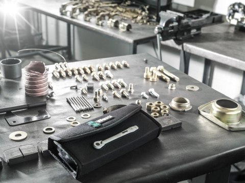 ZESTAW KLUCZY NASADOWYCH 3/8''ZYKLOP METAL,+GRZECHOTKA 29CZ. ZESTAW KLUCZY NASADOWYCH 3/8''ZYKLOP METAL,+GRZECHOTKA 29CZ.