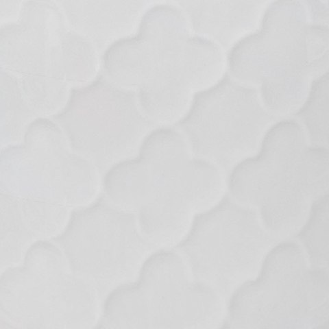 PORCELANOWA CUKIERNICZKA Z ŁYŻECZKĄ I POKRYWKĄ PORCELANOWA CUKIERNICZKA Z ŁYŻECZKĄ I POKRYWKĄ