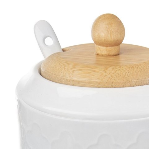 PORCELANOWA CUKIERNICZKA Z ŁYŻECZKĄ I POKRYWKĄ PORCELANOWA CUKIERNICZKA Z ŁYŻECZKĄ I POKRYWKĄ