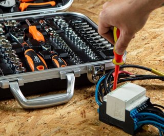 WALIZKA ELEKTRYKA 108 SZTUK