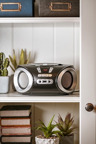 Radio Boombox CD-MP3 | USB | FM Radio | AUX | Gniazdo słuchawkowe Radio Boombox CD-MP3 | USB | FM Radio | AUX | Gniazdo słuchawkowe