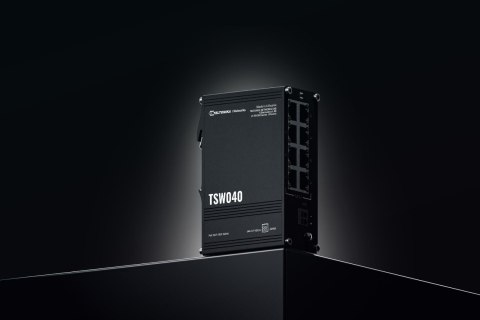 Teltonika TSW040 switch przemysłowy PoE (TSW04000000) TELTONIKA