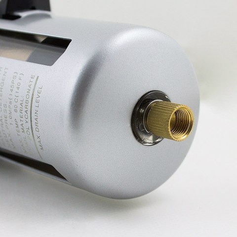 REDUKTOR + FILTR SPRĘŻONEGO POWIETRZA 1/2" REDUKTOR + FILTR SPRĘŻONEGO POWIETRZA 1/2"
