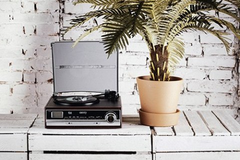 Gramofon z radiem