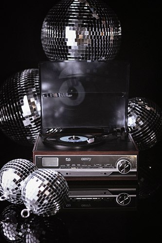 Gramofon z radiem
