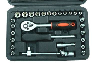 ZESTAW KLUCZY NASADOWYCH 1/4'' CV 29 ELEMENTÓW ZESTAW KLUCZY NASADOWYCH 1/4'' CV 29 ELEMENTÓW