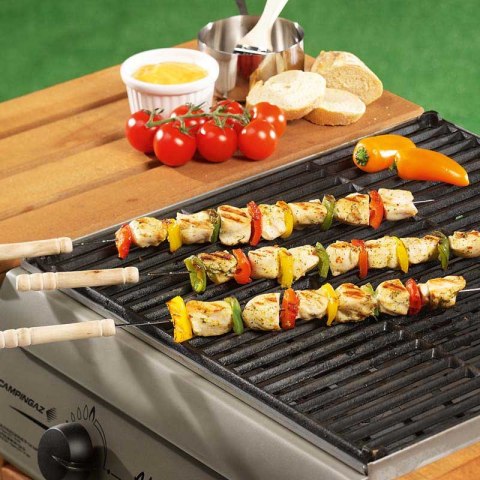 BBQ - szpikulce do szaszłyków z drewnianą rączką długie 38 cm (4szt.) BBQ - szpikulce do szaszłyków z drewnianą rączką długie 38 cm (4szt.)